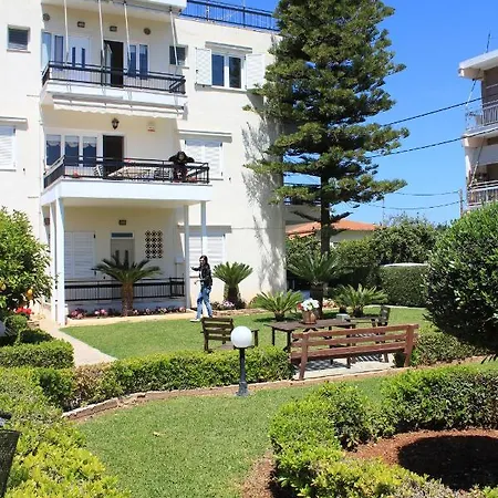 Apartmán Maria's Garden Dhiminio